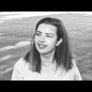 Meet your Posher, Ami